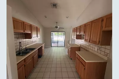 14798 Paddock Drive, Wellington, FL 33414 - Photo 3
