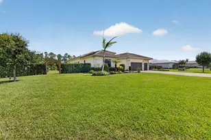 5781 SW Star Apple St, Palm City, FL 34990 - Photo 15