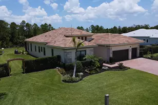 5781 SW Star Apple St, Palm City, FL 34990 - Photo 3