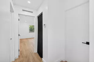 5611 NW 21st St, Lauderhill, FL 33313 - Photo 23