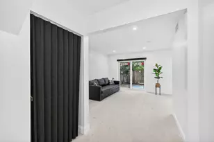 5611 NW 21st St, Lauderhill, FL 33313 - Photo 5