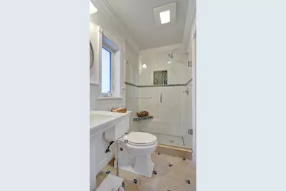 2749 NE 35th Drive, Fort Lauderdale, FL 33308 - Photo 25