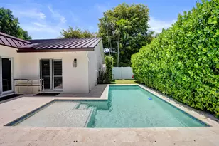 2749 NE 35th Dr, Fort Lauderdale, FL 33308 - Photo 43
