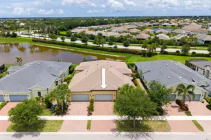 12784 SW Lake Fern Cir, Port Saint Lucie, FL 34987 - Photo 43