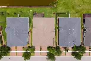 12784 SW Lake Fern Cir, Port Saint Lucie, FL 34987 - Photo 35