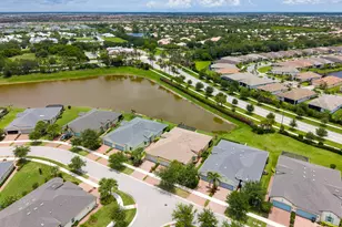 12784 SW Lake Fern Cir, Port Saint Lucie, FL 34987 - Photo 33