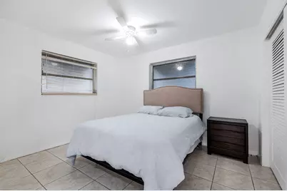 3400 NW 39th Street, Lauderdale Lakes, FL 33309 - Photo 13