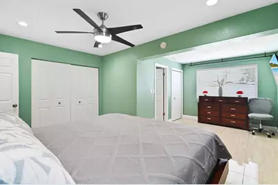124 Davis Road, Palm Springs, FL 33461 - Photo 21