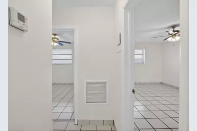 2500 SW 18th Terrace #3, Fort Lauderdale, FL 33315 - Photo 11
