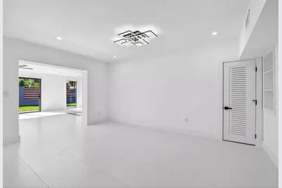 1410 N Beta Ct Court N, Lake Clarke Shores, FL 33406 - Photo 25