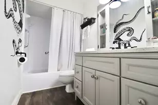 7460 SW 42nd Pl, Davie, FL 33314 - Photo 17