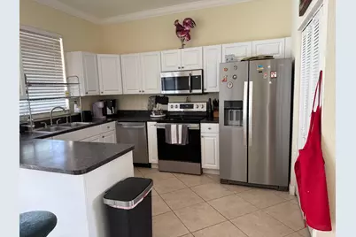 3829 Schoolhouse Rd Road E #3, Fort Myers, FL 33916 - Photo 1