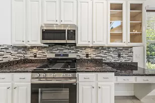 3070 SW Captiva Ct, Palm City, FL 34990 - Photo 13