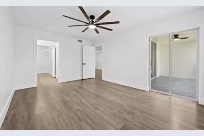 4734 E Lucerne Lakes Blvd E #303, Lake Worth, FL 33467 - Photo 5