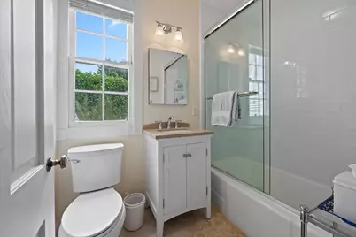 258 Pendleton Avenue, Palm Beach, FL 33480 - Photo 17