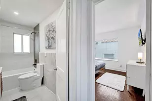 817 Tyler St, Hollywood, FL 33019 - Photo 29