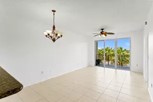 27 Royal Palm Way, Boca Raton, FL 33432 - Photo 5