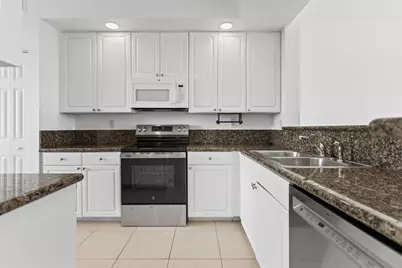 27 Royal Palm Way #503, Boca Raton, FL 33432 - Photo 9