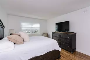 2500 NE 48th Ln, Fort Lauderdale, FL 33308 - Photo 35