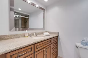 2500 NE 48th Ln, Fort Lauderdale, FL 33308 - Photo 29