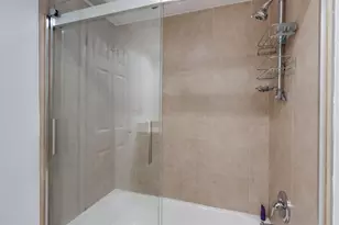 2500 NE 48th Ln, Fort Lauderdale, FL 33308 - Photo 39