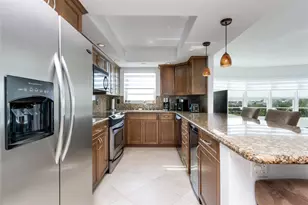 2500 NE 48th Ln, Fort Lauderdale, FL 33308 - Photo 23