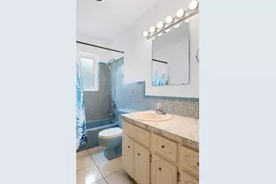 735 NE 34th Court, Oakland Park, FL 33334 - Photo 7