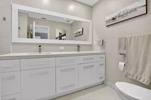 1306 SE 5th Ct, Dania Beach, FL 33004 - Photo 23
