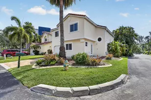 1306 SE 5th Ct, Dania Beach, FL 33004 - Photo 3