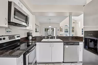 1306 SE 5th Court, Dania Beach, FL 33004 - Photo 9