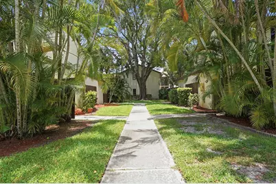 3349 Cocoplum Circle #33129, Coconut Creek, FL 33063 - Photo 7