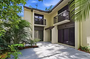 3349 Cocoplum Cir, Coconut Creek, FL 33063 - Photo 21