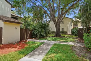 3349 Cocoplum Cir, Coconut Creek, FL 33063 - Photo 31