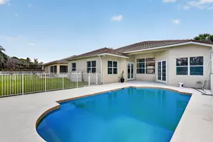 505 SW Lake Manatee Way, Port Saint Lucie, FL 34986 - Photo 3