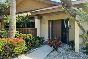 3953 Cocoplum Cir, Coconut Creek, FL 33063 - Photo 3