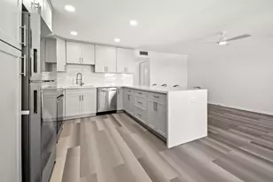 4047 Lincoln, Boca Raton, FL 33434 - Photo 5
