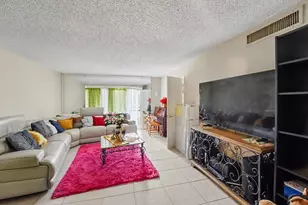 6061 N Falls Circle, Lauderhill, FL 33319 - Photo 7