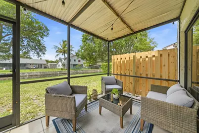 4737 NW 82nd Avenue #1207, Lauderhill, FL 33351 - Photo 3
