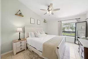 4737 NW 82nd Ave, Lauderhill, FL 33351 - Photo 9