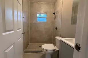 400 Metcalf Ct, West Palm Beach, FL 33407 - Photo 11