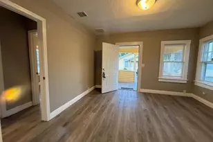 400 Metcalf Ct, West Palm Beach, FL 33407 - Photo 3