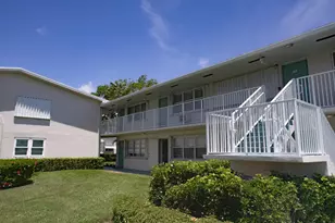320 W Horizons W, Boynton Beach, FL 33435 - Photo 13