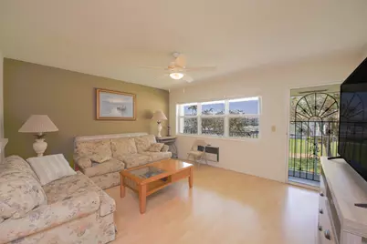 320 W Horizons W #210, Boynton Beach, FL 33435 - Photo 5