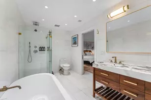 247 SE 3rd Ave, Delray Beach, FL 33483 - Photo 25