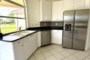702 SW Aruba Bay, Port Saint Lucie, FL 34986 - Photo 9