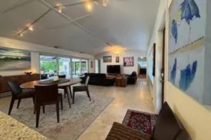 2701 NE 27th Ct, Fort Lauderdale, FL 33306 - Photo 3