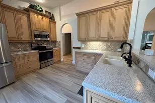 6693 Sun River Rd, Boynton Beach, FL 33437 - Photo 9