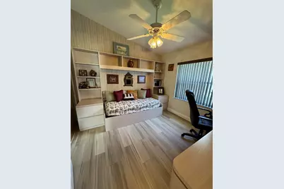 6693 Sun River Road, Boynton Beach, FL 33437 - Photo 21