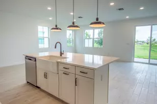 171 SE Birch Ter, Stuart, FL 34997 - Photo 7