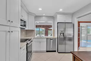 641 SE 11th St, Pompano Beach, FL 33060 - Photo 17
